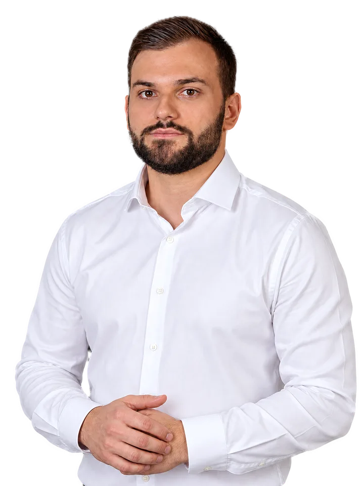 Владислав Алден, Провідний юрист, помічник адвоката